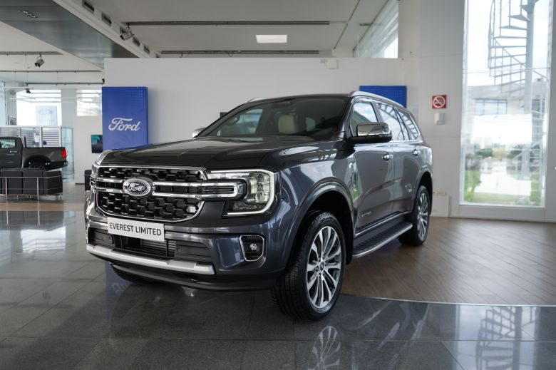 Ford Everest 2.0 L Bi-Turbo Limited 7 places