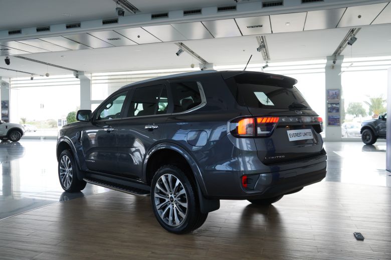 Ford Everest 2.0 L Bi-Turbo Limited 7 places