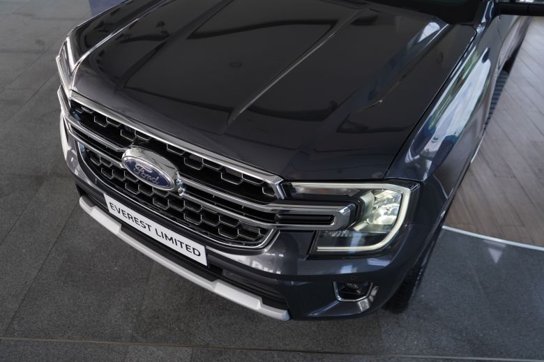 Ford Everest 2.0 L Bi-Turbo Limited 7 places