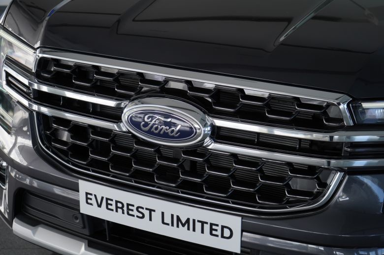 Ford Everest 2.0 L Bi-Turbo Limited 7 places