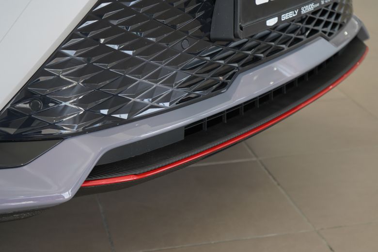 Geely Coolray 1.5 L Turbo New GS+