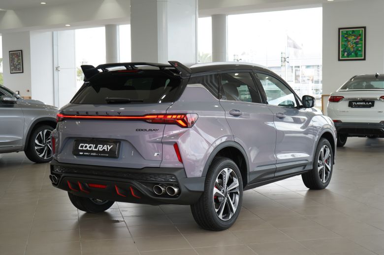 Geely Coolray 1.5 L Turbo New GS+