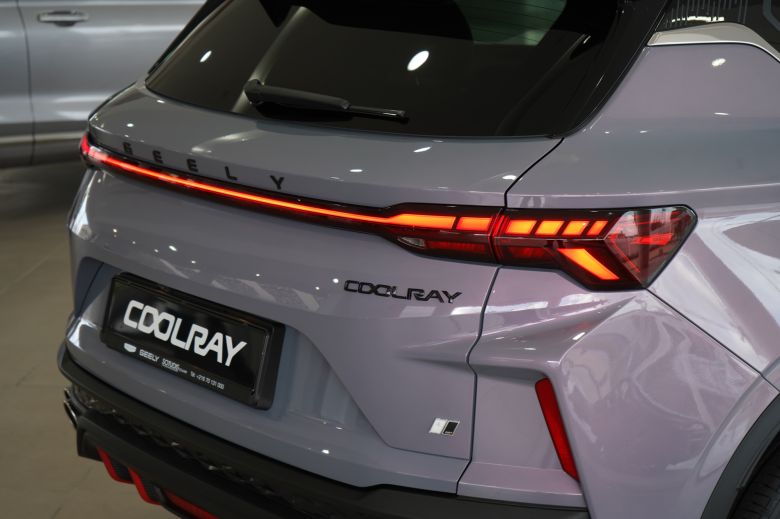 Geely Coolray 1.5 L Turbo New GS+