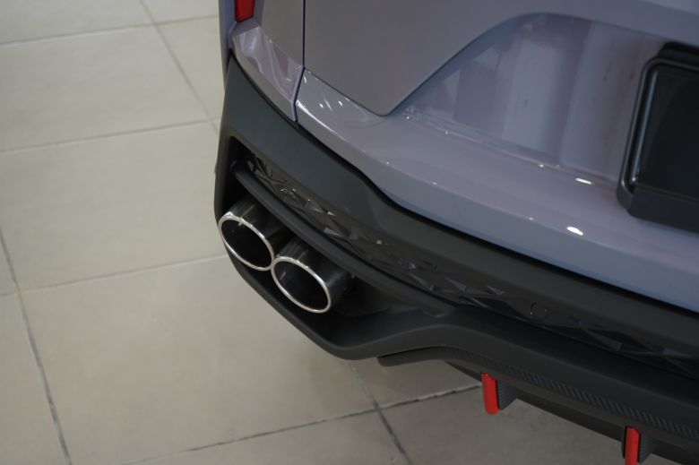 Geely Coolray 1.5 L Turbo New GS+