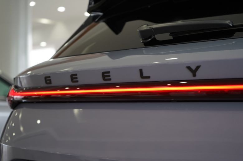 Geely Coolray 1.5 L Turbo New GS+