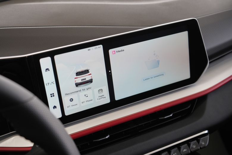 Geely Coolray 1.5 L Turbo New GS+