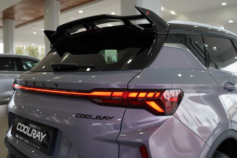 Geely Coolray 1.5 L Turbo New GS+