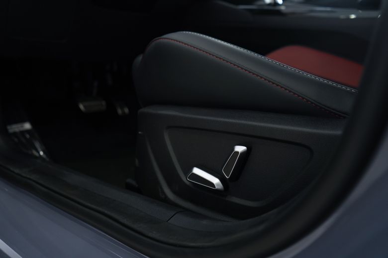 Geely Coolray 1.5 L Turbo New GS+