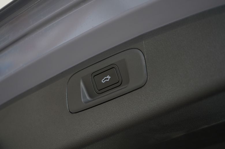 Geely Coolray 1.5 L Turbo New GS+