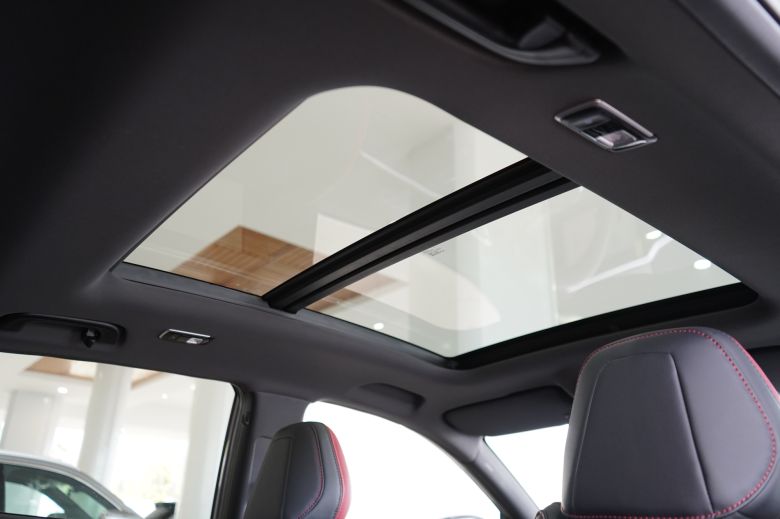 Geely Coolray 1.5 L Turbo New GS+