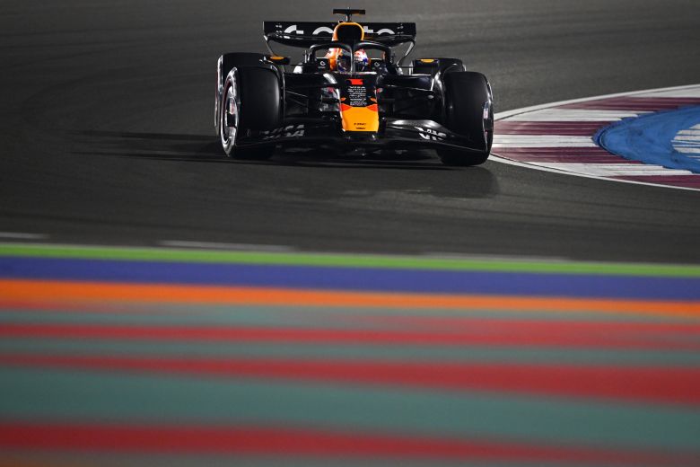Grand Prix du Qatar : Victoire Stratégique de Verstappen, le Titre se jouera à Trois à Abu Dhabi