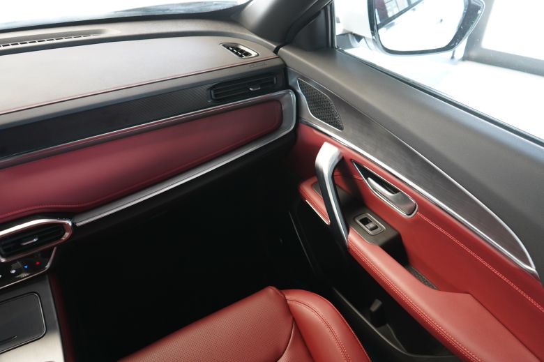 Jetour X70 Plus 1.5 Turbo