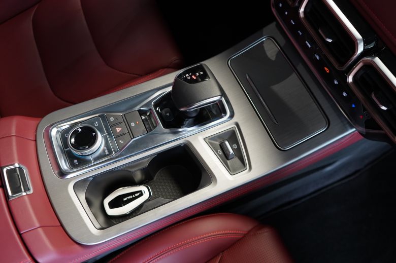 Jetour X70 Plus 1.5 Turbo