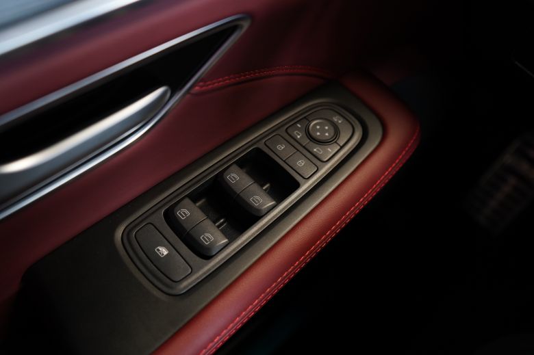 Jetour X70 Plus 1.5 Turbo