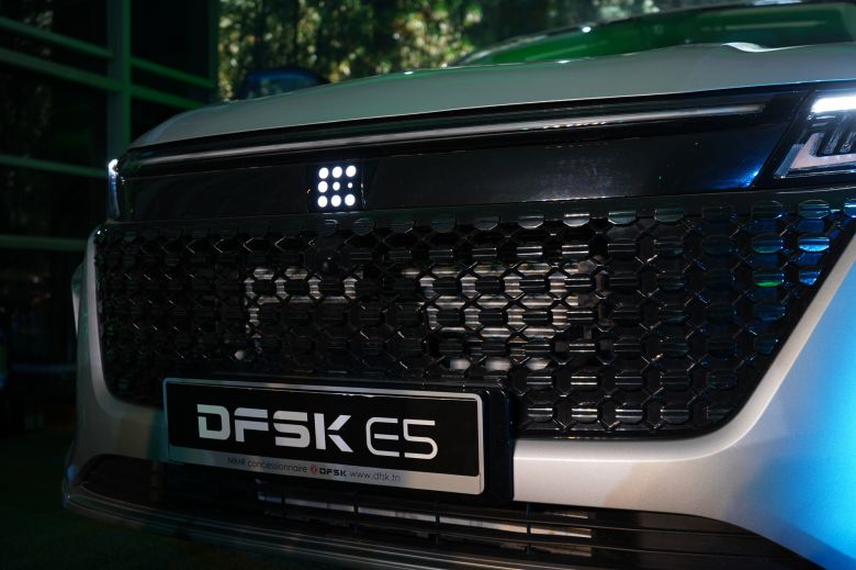 NIMR lance le SUV hybride rechargeable DFSK E5 PHEV et l'utilitaire électrique EC75 en Tunisie