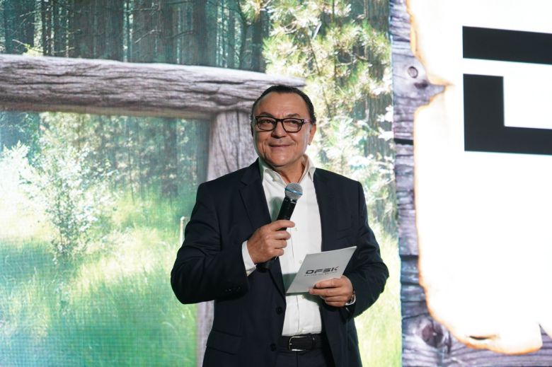 NIMR lance le SUV hybride rechargeable DFSK E5 PHEV et l'utilitaire électrique EC75 en Tunisie