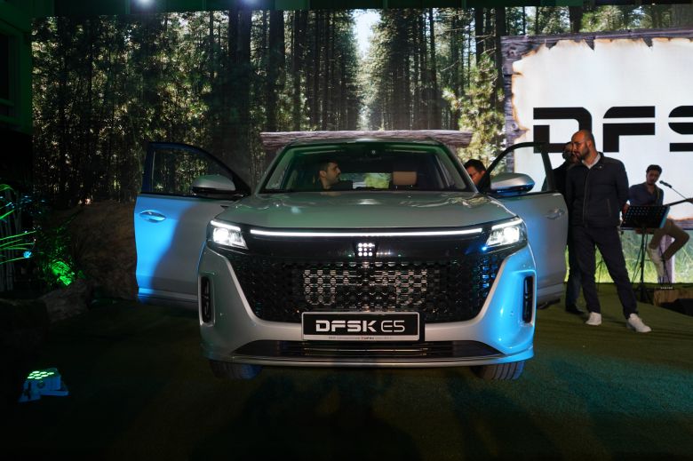 NIMR lance le SUV hybride rechargeable DFSK E5 PHEV et l'utilitaire électrique EC75 en Tunisie
