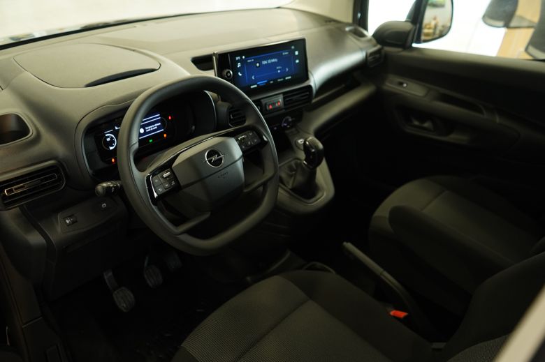 Opel Combo Cargo XL 1.6 L Diesel Confort L2H1 1000 kg