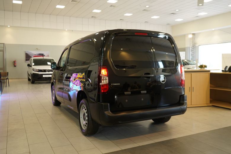 Opel Combo Cargo XL 1.6 L Diesel Confort L2H1 1000 kg