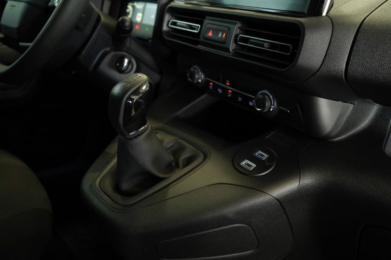 Opel Combo Cargo XL 1.6 L Diesel Confort L2H1 1000 kg