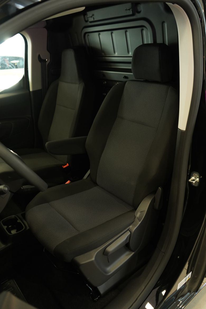 Opel Combo Cargo XL 1.6 L Diesel Confort L2H1 1000 kg