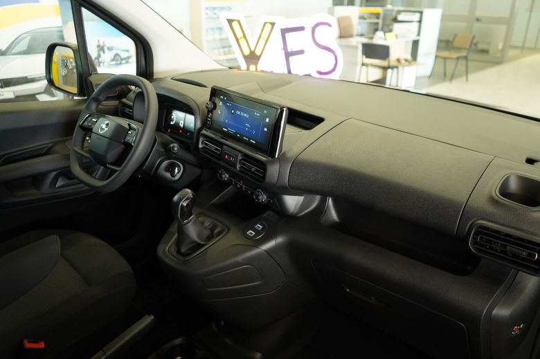 Opel Combo Cargo XL 1.6 L Diesel Confort L2H1 1000 kg