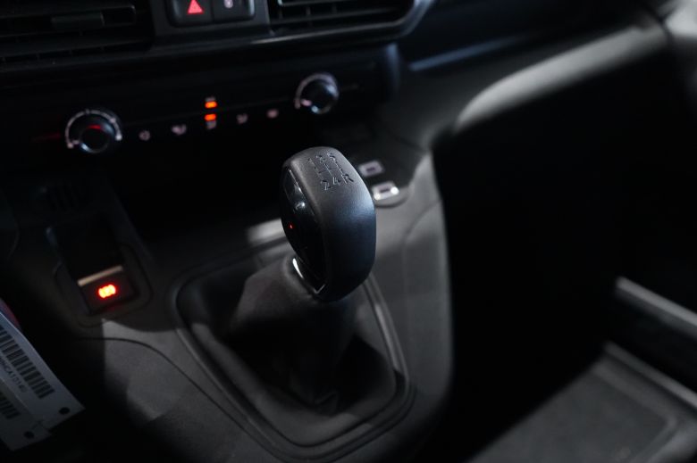 Rencontre professionnelle autour du nouveau Fiat Doblò Combi avec les chauffeurs de taxi