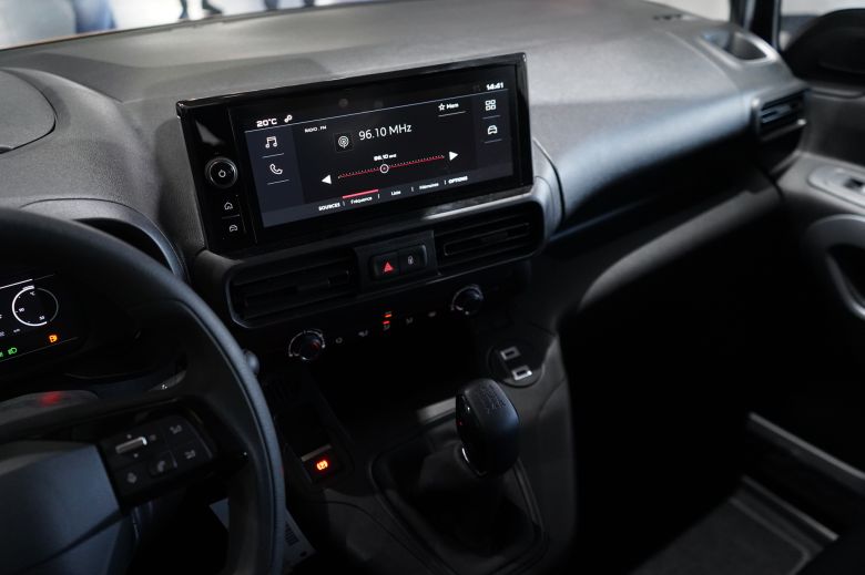 Rencontre professionnelle autour du nouveau Fiat Doblò Combi avec les chauffeurs de taxi