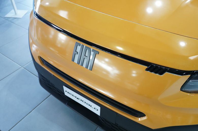 Rencontre professionnelle autour du nouveau Fiat Doblò Combi avec les chauffeurs de taxi