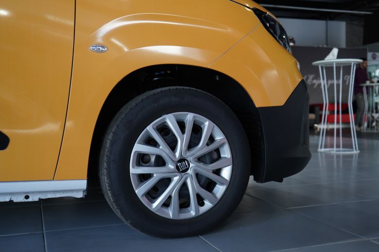 Rencontre professionnelle autour du nouveau Fiat Doblò Combi avec les chauffeurs de taxi