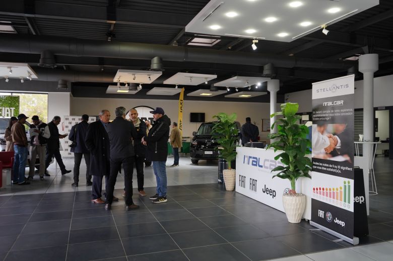 Rencontre professionnelle autour du nouveau Fiat Doblò Combi avec les chauffeurs de taxi