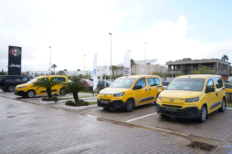 Rencontre professionnelle autour du nouveau Fiat Doblò Combi avec les chauffeurs de taxi
