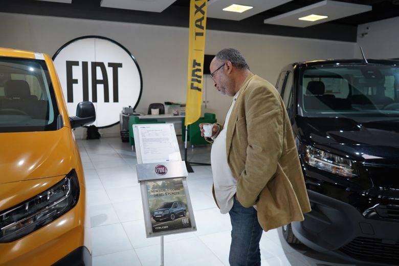 Rencontre professionnelle autour du nouveau Fiat Doblò Combi avec les chauffeurs de taxi