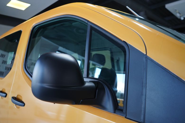 Rencontre professionnelle autour du nouveau Fiat Doblò Combi avec les chauffeurs de taxi