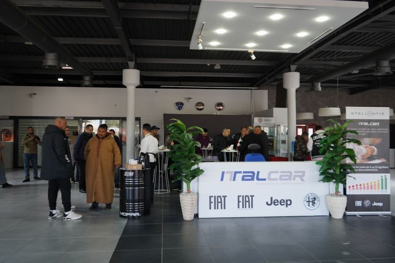 Rencontre professionnelle autour du nouveau Fiat Doblò Combi avec les chauffeurs de taxi