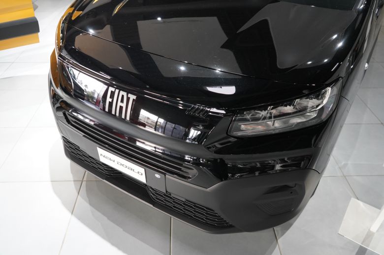 Rencontre professionnelle autour du nouveau Fiat Doblò Combi avec les chauffeurs de taxi