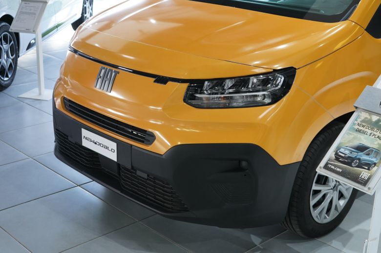 Rencontre professionnelle autour du nouveau Fiat Doblò Combi avec les chauffeurs de taxi