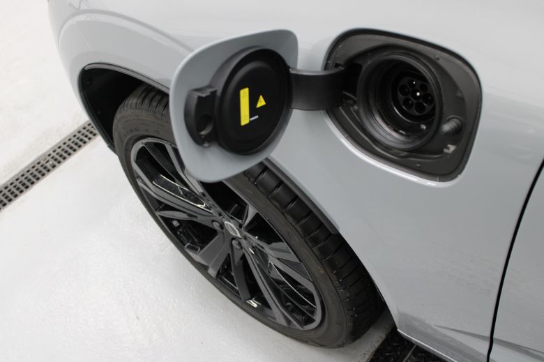 Volvo XC60 2.0 l T8 Recharge Ultra Black Edition