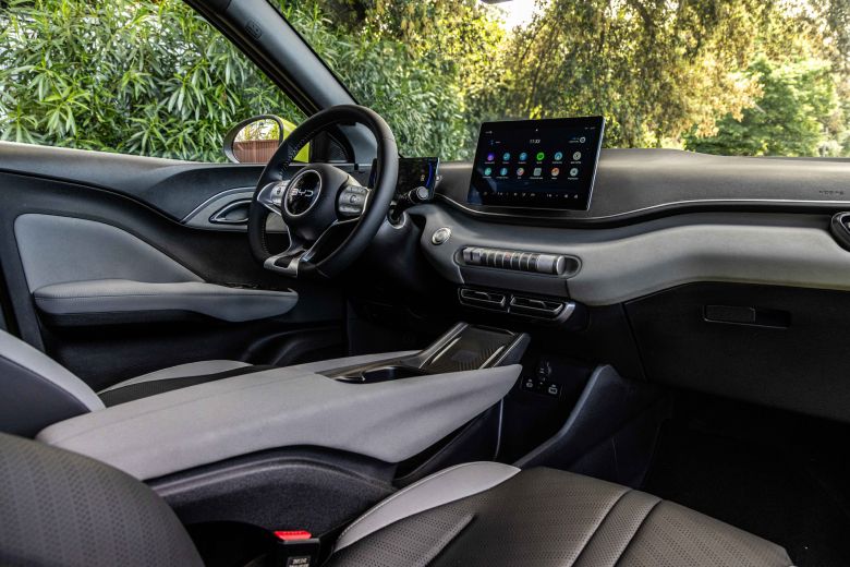 BYD Dolphin Surf 38.88 KWH