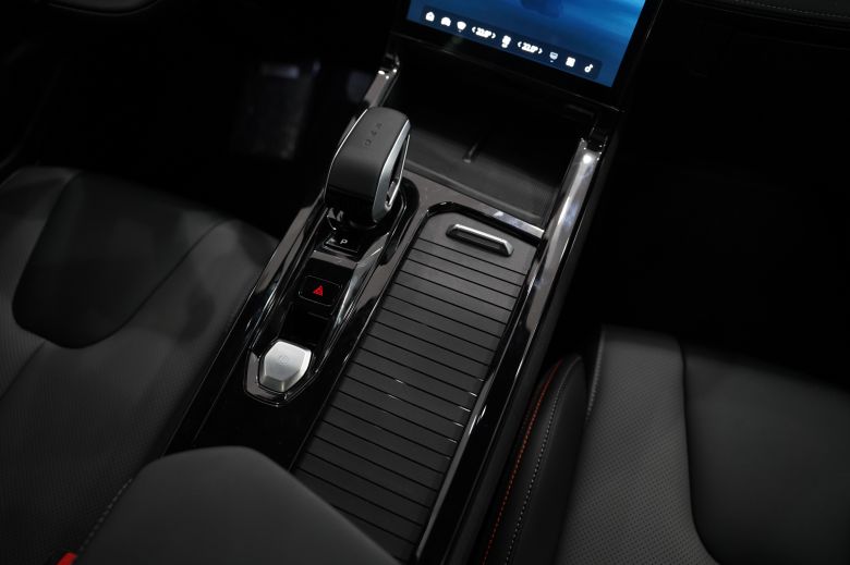 Geely Cityray 1.5 L Turbo