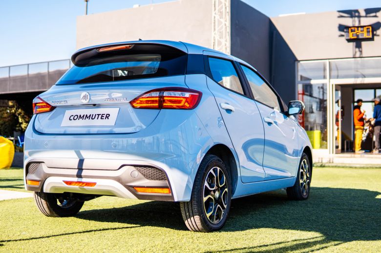 Inauguration de l’Avantier Club au Lac 1 et livraison du premier lot de l’Avantier Commuter