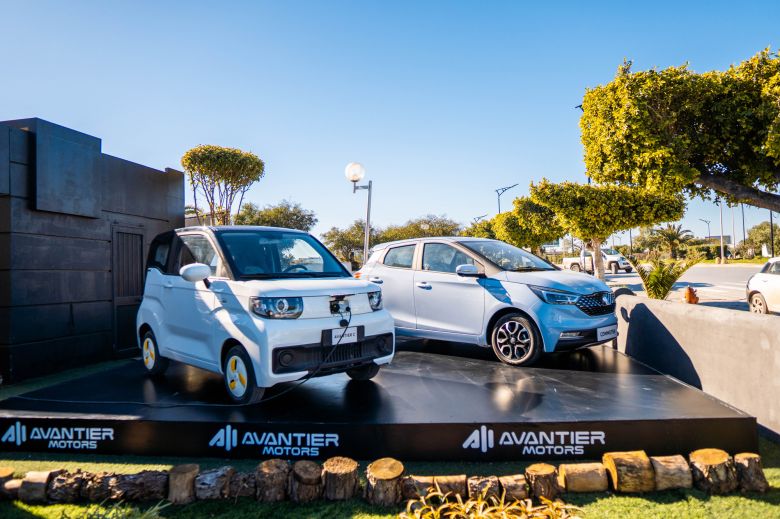 Inauguration de l’Avantier Club au Lac 1 et livraison du premier lot de l’Avantier Commuter