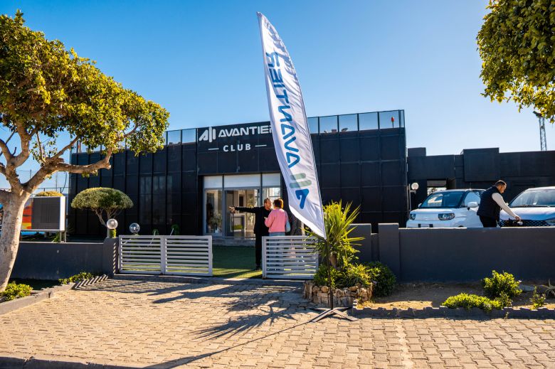 Inauguration de l’Avantier Club au Lac 1 et livraison du premier lot de l’Avantier Commuter