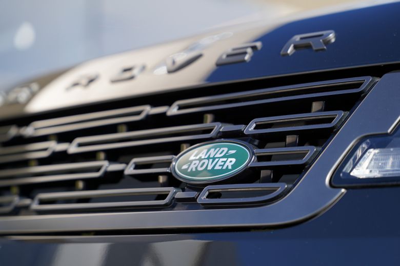 Land Rover Range Rover Sport 3.0 L P460 PHEV Dynamic SE