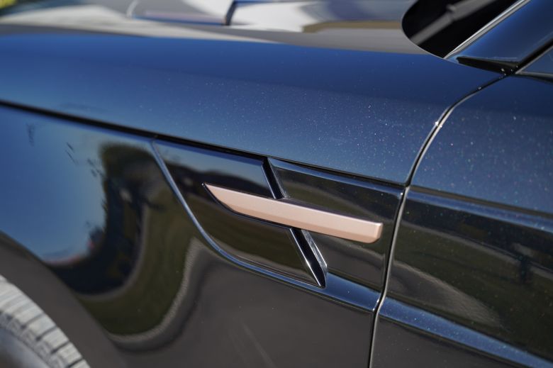Land Rover Range Rover Sport 3.0 L P460 PHEV Dynamic SE