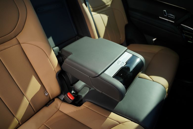 Land Rover Range Rover Sport 3.0 L P460 PHEV Dynamic SE