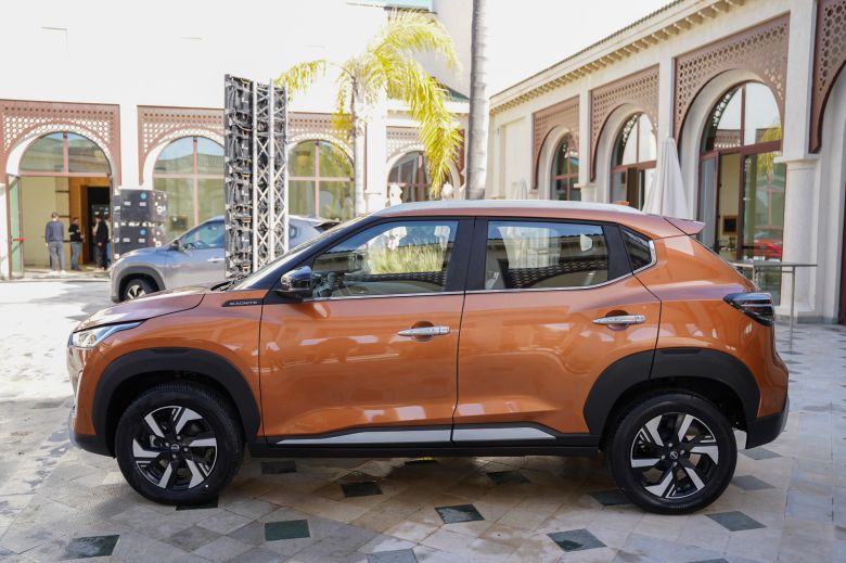 Nissan Magnite 1.0T CVT Tekna