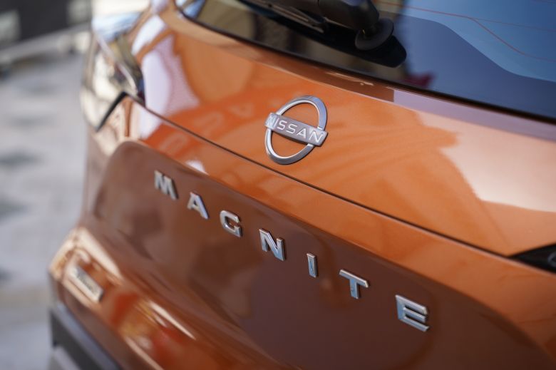 Nissan Magnite 1.0T CVT Tekna