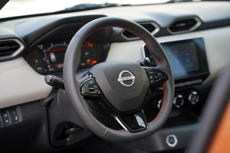 Nissan Magnite 1.0T CVT Tekna