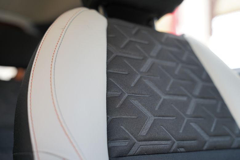 Nissan Magnite 1.0T CVT Tekna